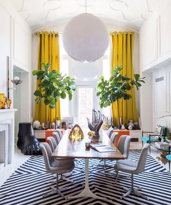 At Home With Jonathan Adler Thou Swell Bold Dining Room Design In Jonathan Adler S Nyc Apartment Via Thouswellblog
